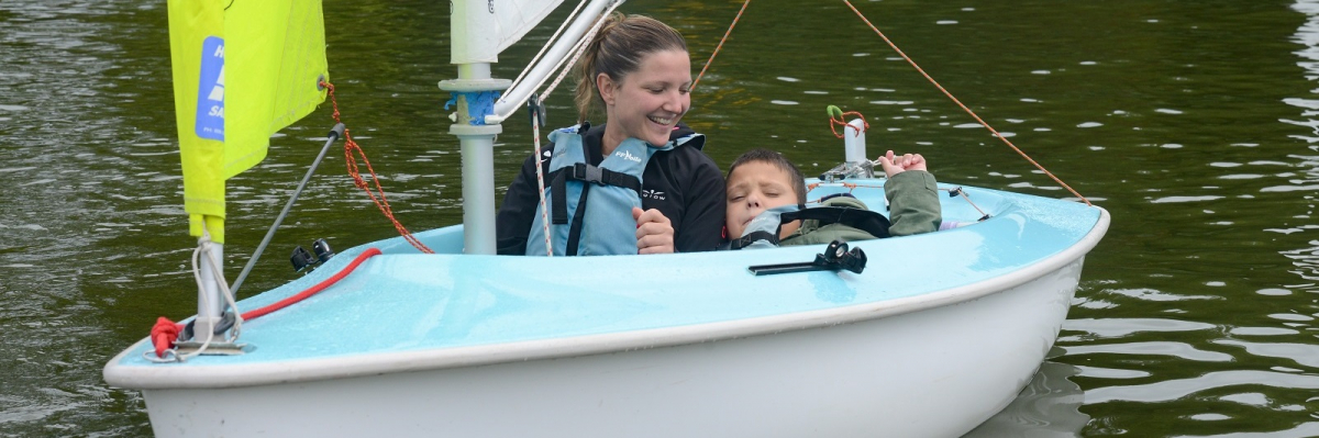 LA VOILE HANDIVALIDE EN FAMILLE